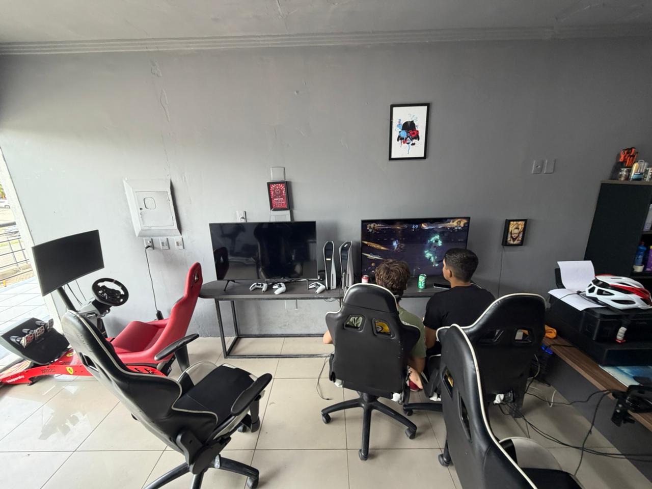 Arena – PS5 lounge em ação